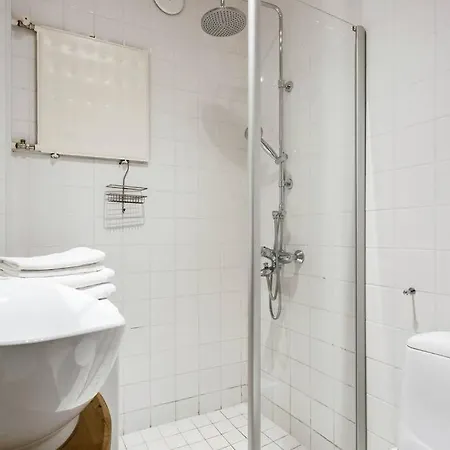 Apartment Quaint Kallio Hideaway In Amazing Location