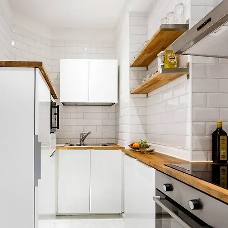 Quaint Kallio Hideaway In Amazing Location Appartement