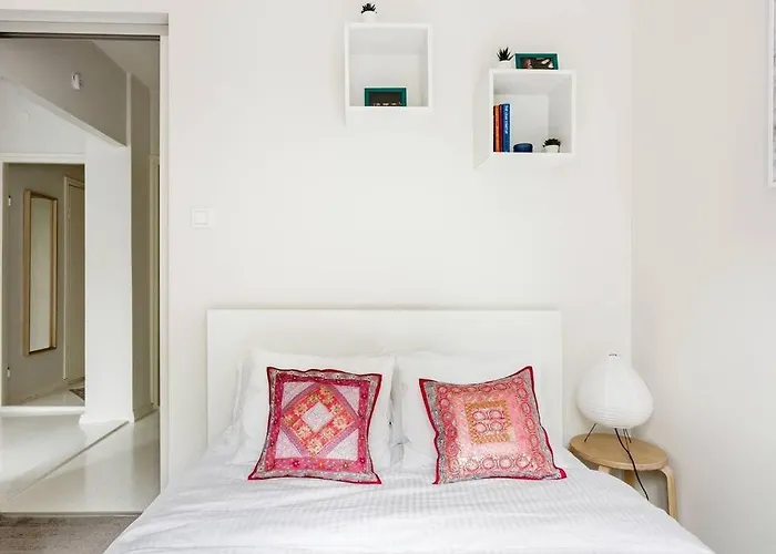 Quaint Kallio Hideaway In Amazing Location Helsinki